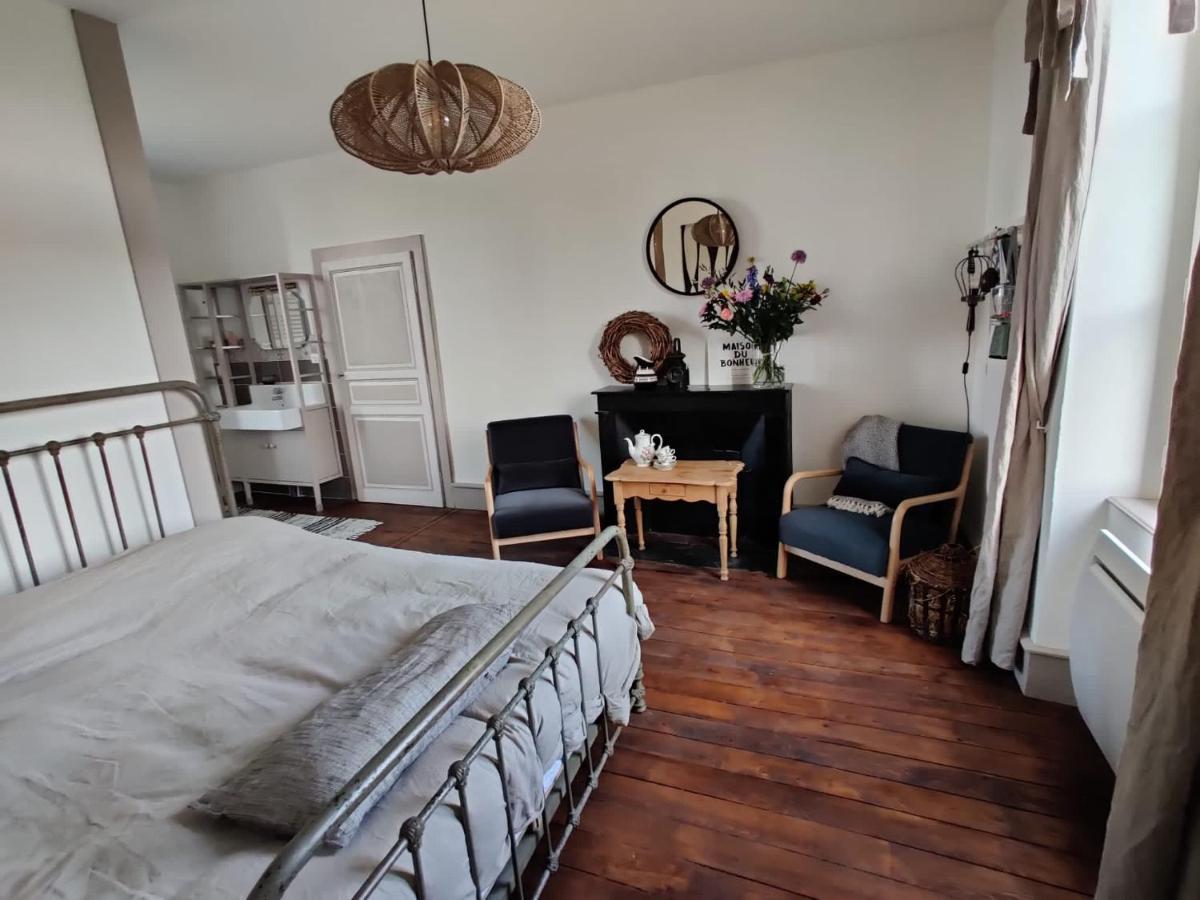 Le Brasseur Logements Saint-Caprais  エクステリア 写真