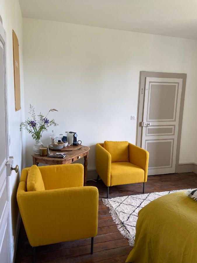 Le Brasseur Logements Saint-Caprais  エクステリア 写真